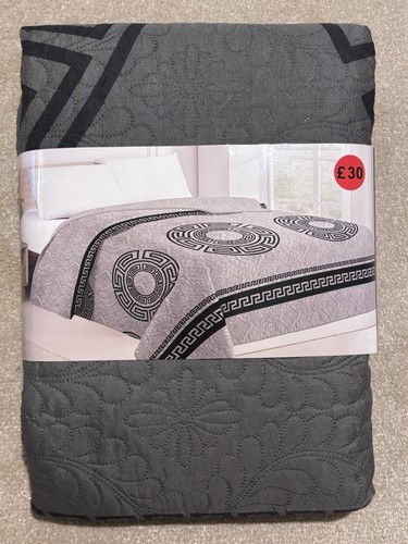 Quilted bedspread king - quilted,