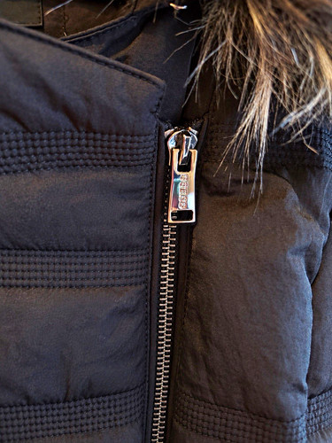 Guess black water repellent - guess,
